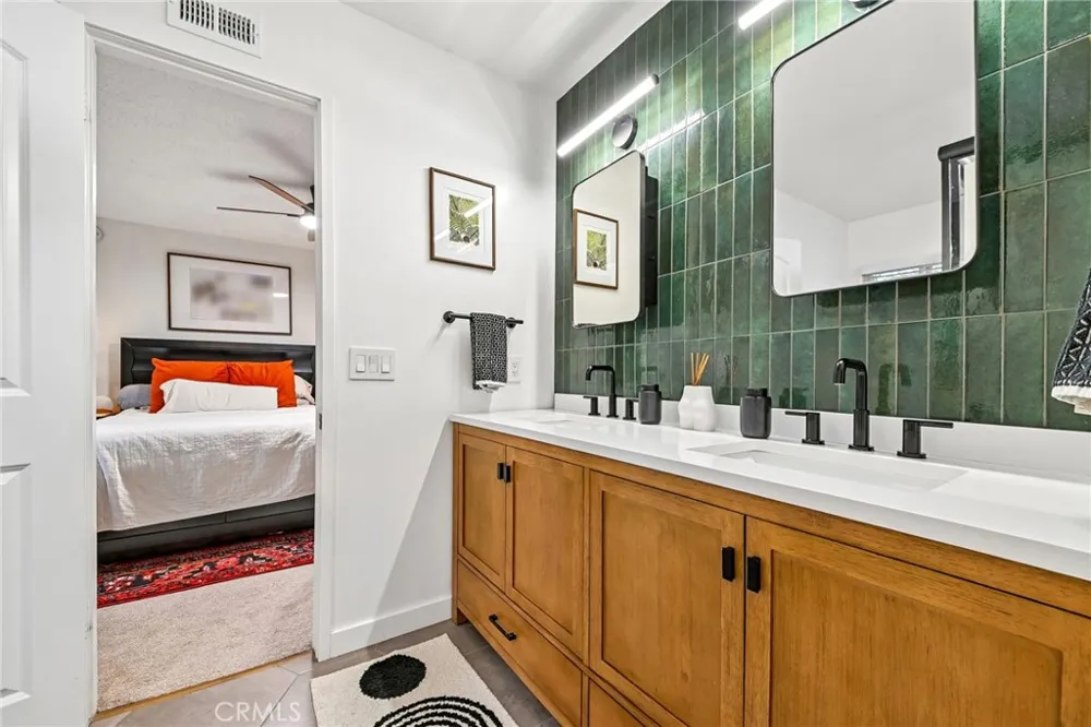 1311 Meyler San Pedro, CA 90731