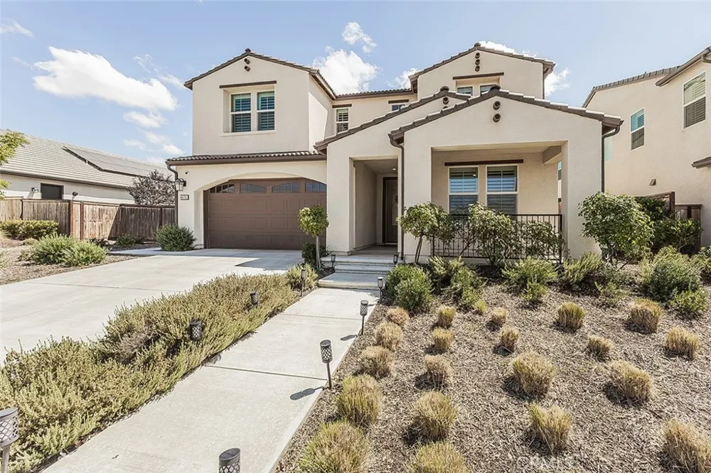 4475 Crown Bluffs Drive Madera, CA 93636