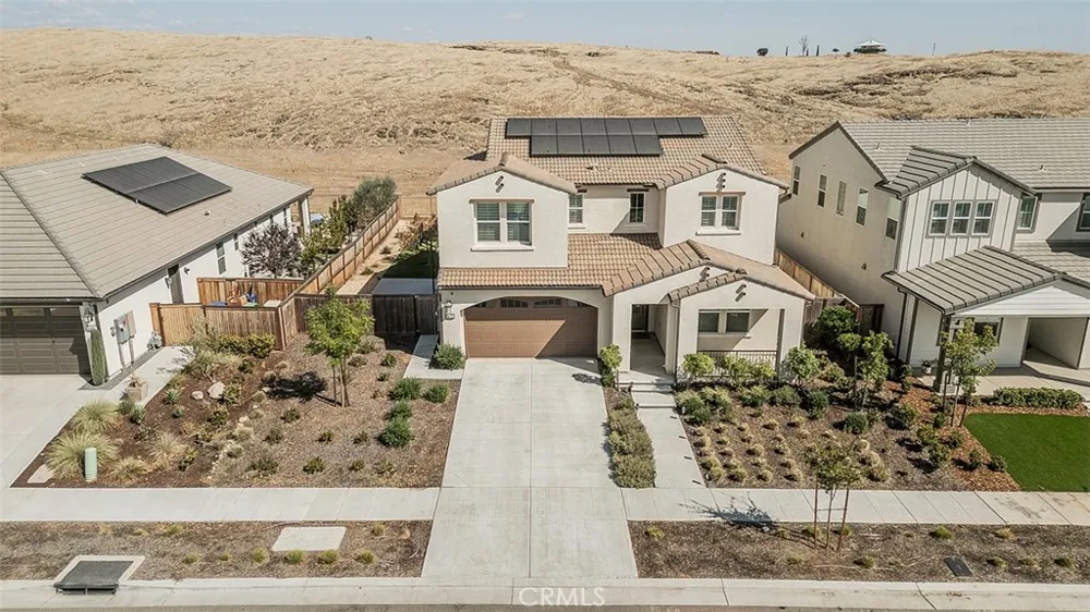 4475 Crown Bluffs Drive Madera, CA 93636