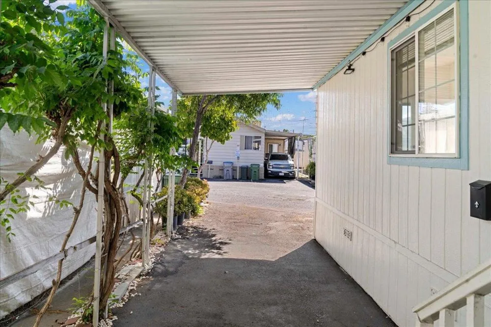 661 Bonita Avenue #2 San Jose, CA 95116