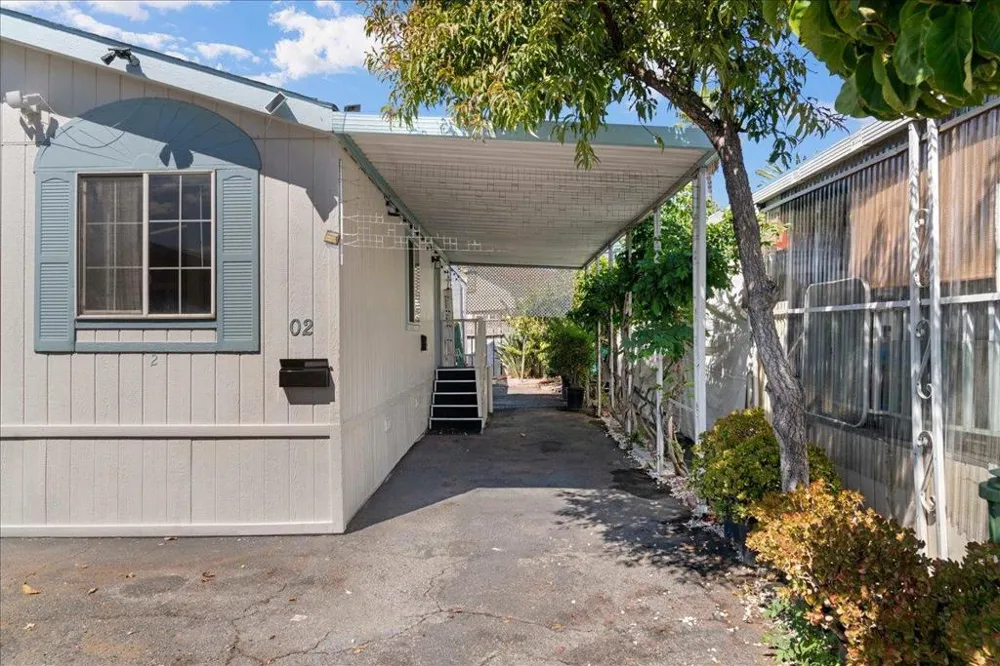 661 Bonita Avenue #2 San Jose, CA 95116