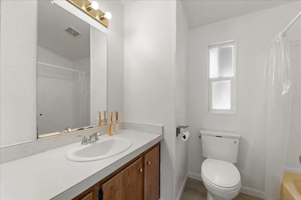 661 Bonita Avenue #2 San Jose, CA 95116