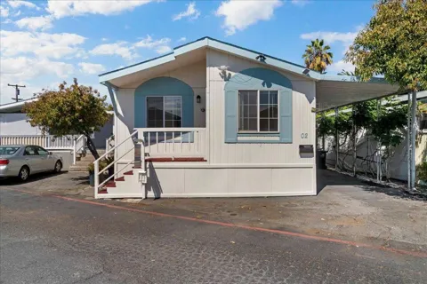 661 Bonita Avenue #2