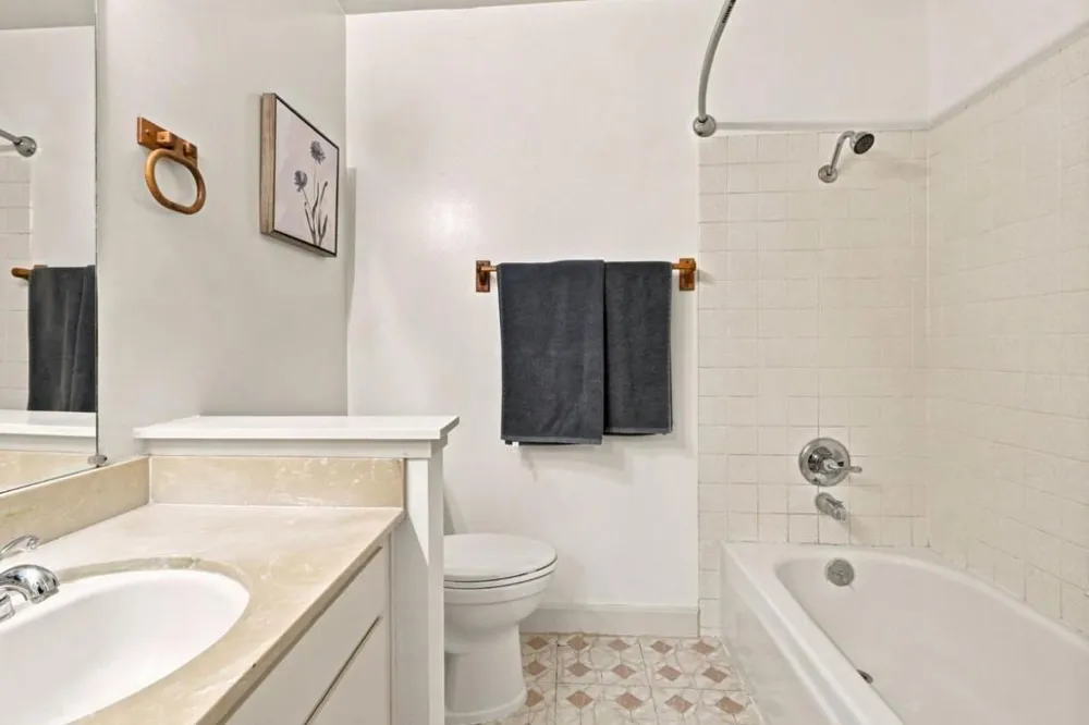 3990 Agatha Way San Jose, CA 95136