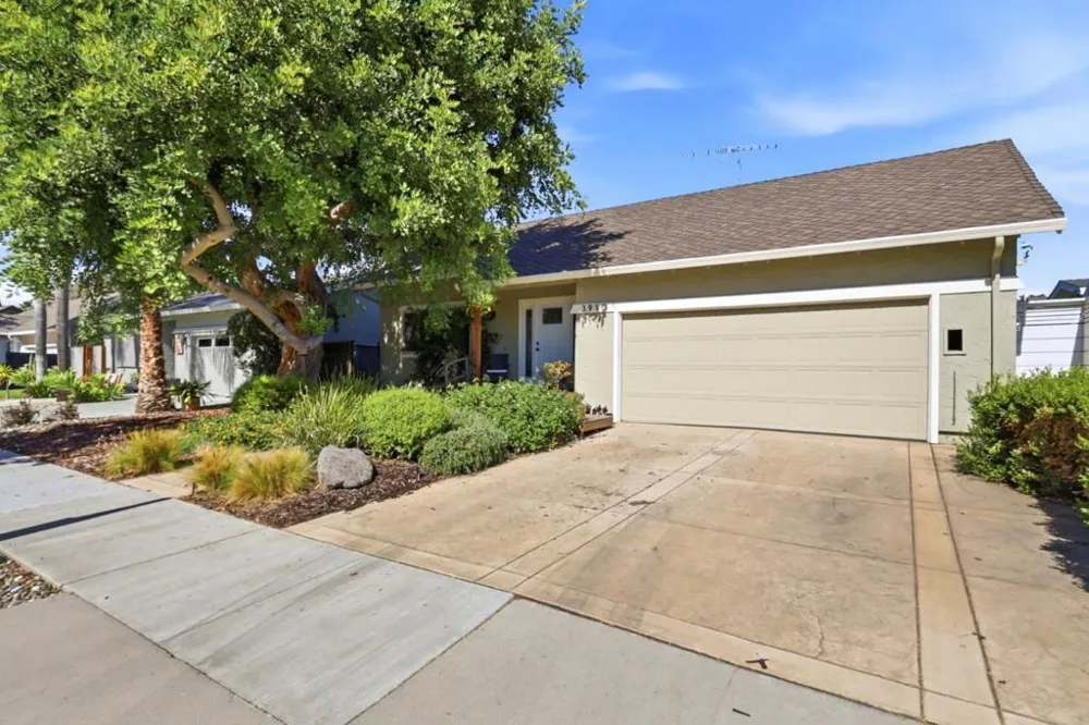 3990 Agatha Way San Jose, CA 95136