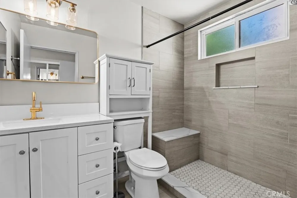 313 E Oak Avenue El Segundo, CA 90245