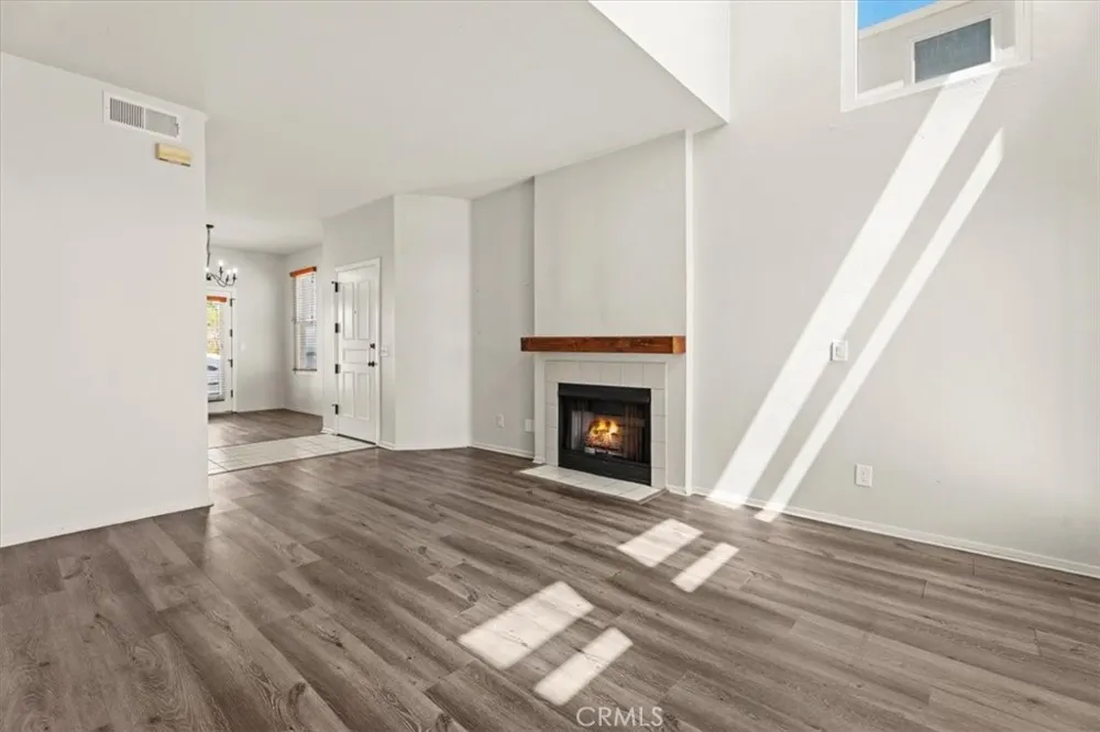 313 E Oak Avenue El Segundo, CA 90245