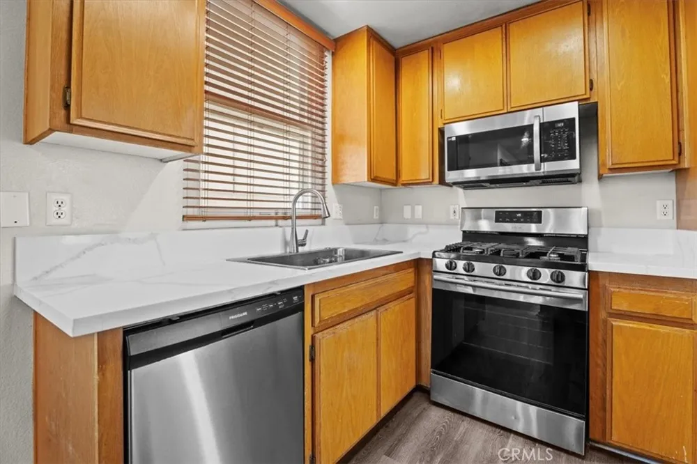313 E Oak Avenue El Segundo, CA 90245