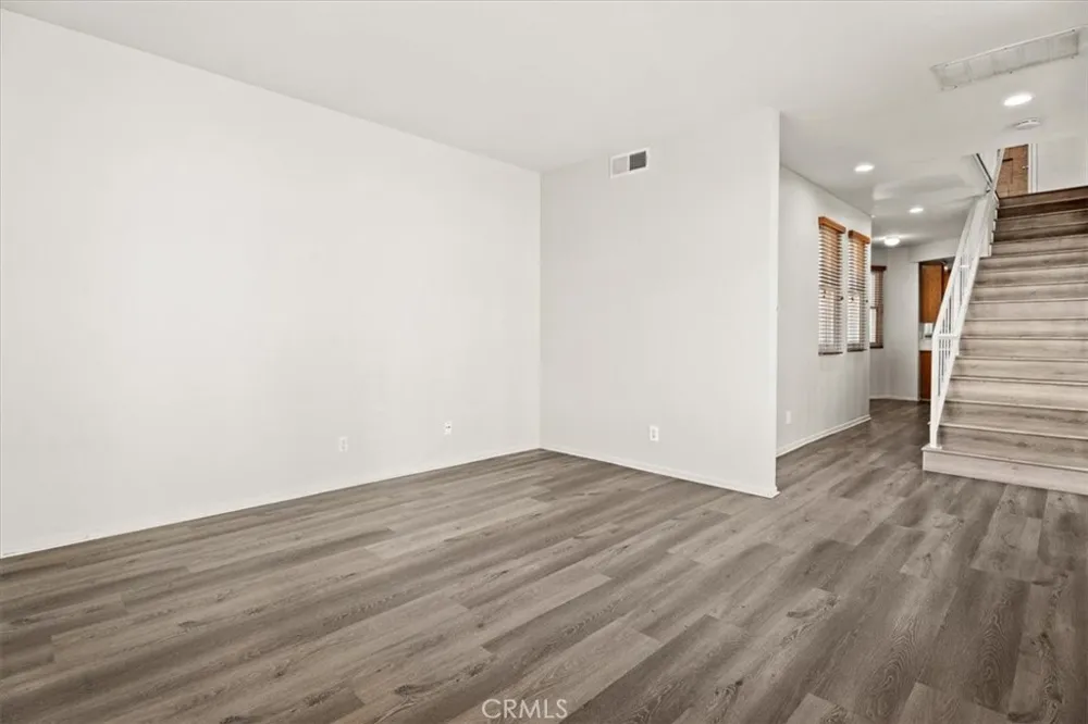 313 E Oak Avenue El Segundo, CA 90245