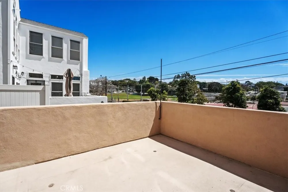 313 E Oak Avenue El Segundo, CA 90245