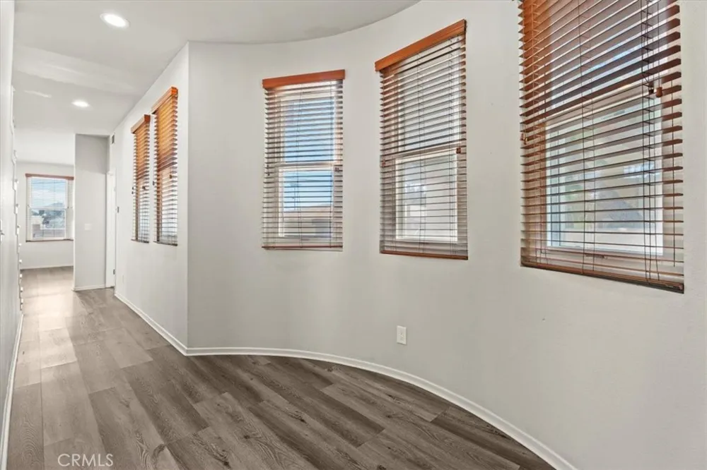 313 E Oak Avenue El Segundo, CA 90245
