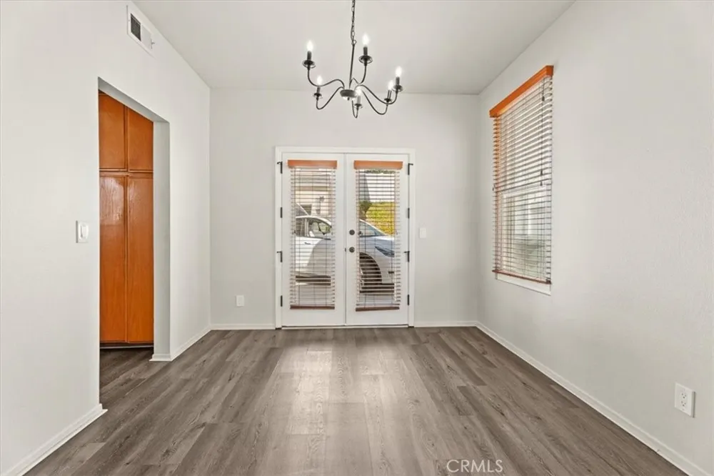 313 E Oak Avenue El Segundo, CA 90245