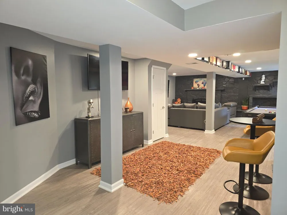 6811 EILERSON STREET Clinton, MD 20735