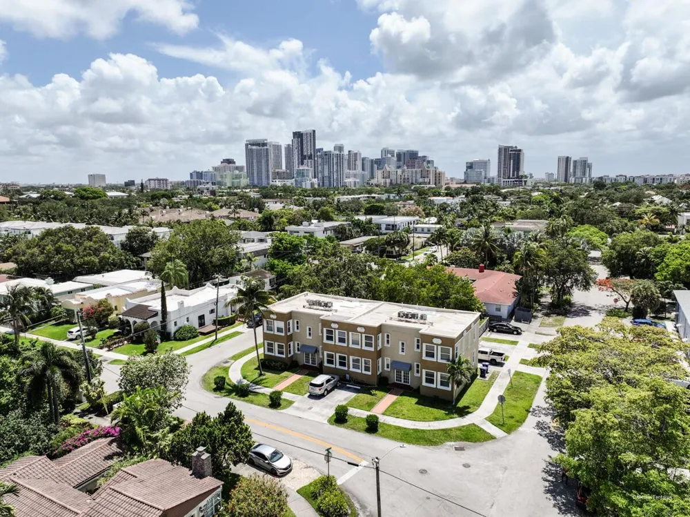 403 NE 16th Avenue #Apt 7 Fort Lauderdale, FL 33301