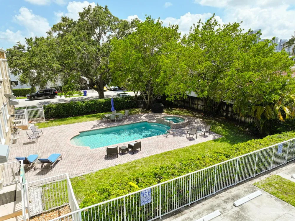 403 NE 16th Avenue #Apt 7 Fort Lauderdale, FL 33301