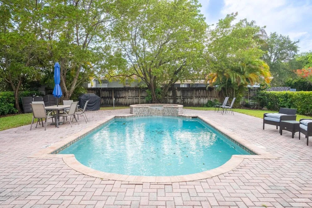 403 NE 16th Avenue #Apt 7 Fort Lauderdale, FL 33301