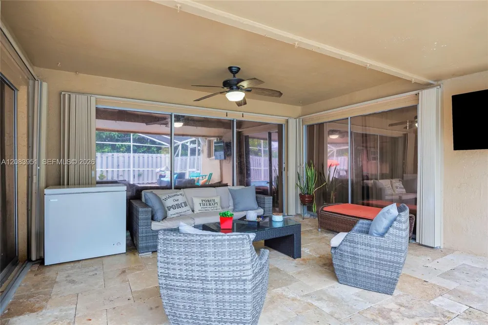 8441 Sunset Strip Sunrise, FL 33322