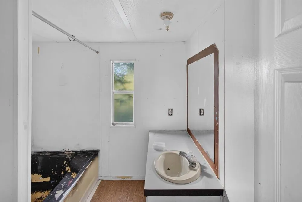 357 E Second Street E Blue Ridge, GA 30513