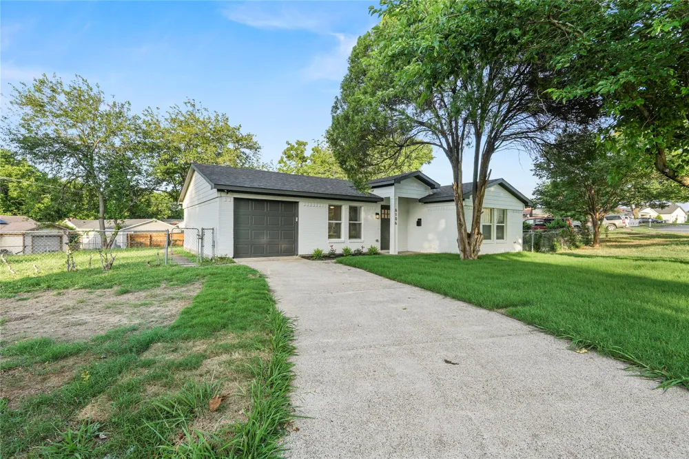 6106 Flagstaff Drive Dallas, TX 75241