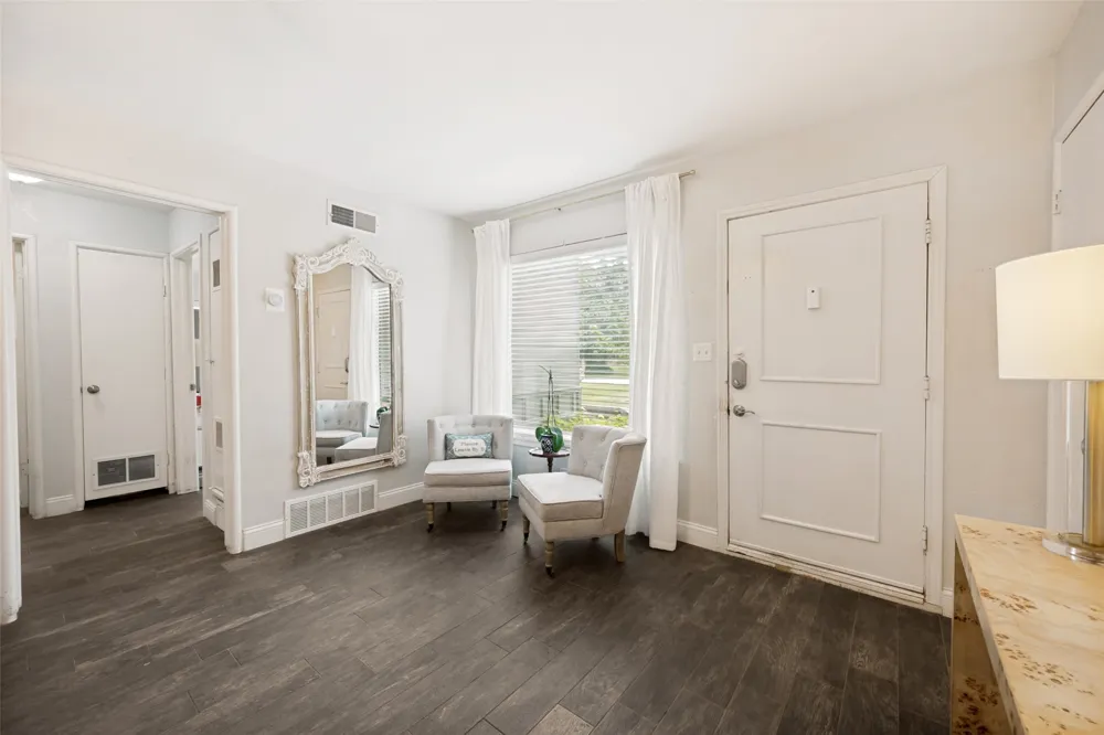 4504 Geddes Avenue Fort Worth, TX 76107