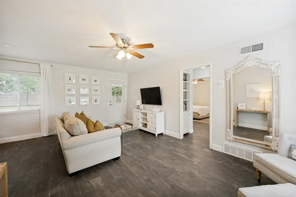 4504 Geddes Avenue Fort Worth, TX 76107