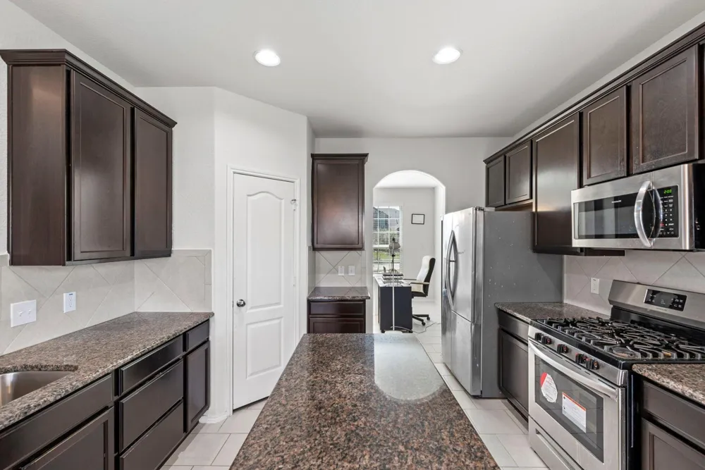 2306 Ocean Pass Lane Richmond, TX 77469