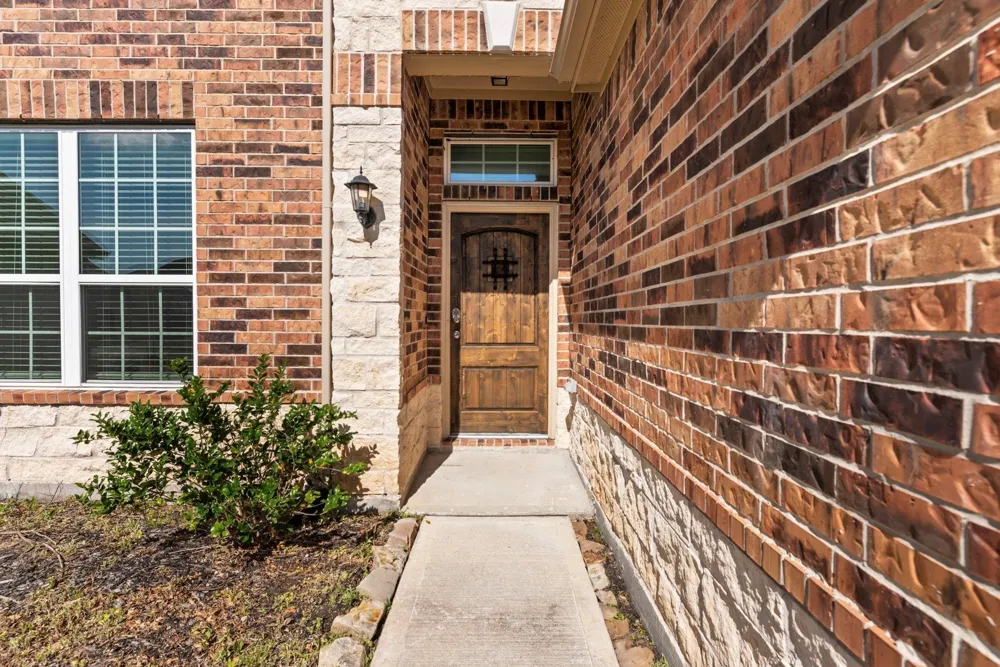 2306 Ocean Pass Lane Richmond, TX 77469