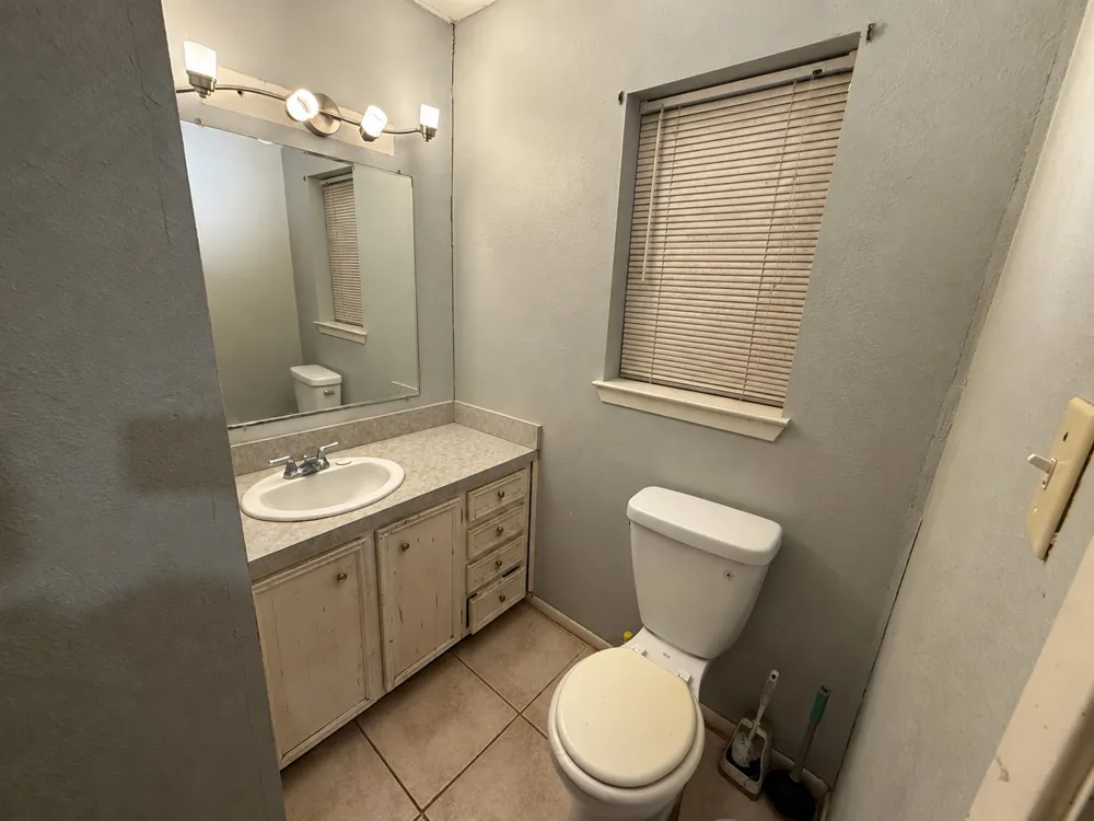 1210 Delano Street Austin, TX 78721