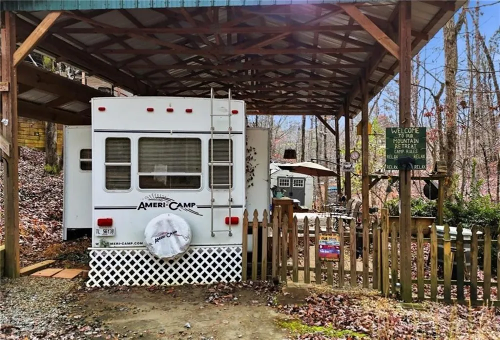 93 2Nd Street Ellijay, GA 30540