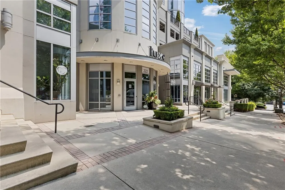 222 12th Street NE #2108 Atlanta, GA 30309