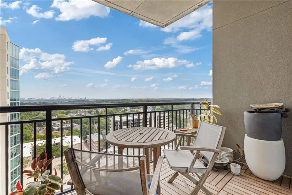 222 12th Street NE #2108 Atlanta, GA 30309
