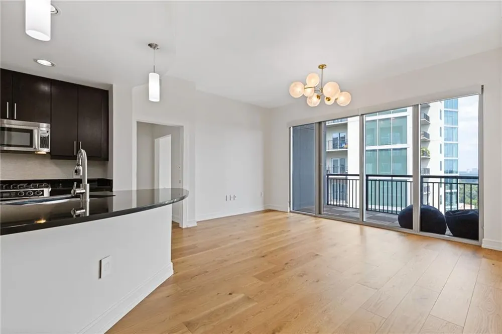 222 12th Street NE #2108 Atlanta, GA 30309