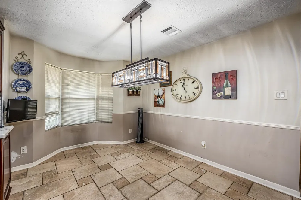 803 Sharon Lane Baytown, TX 77521