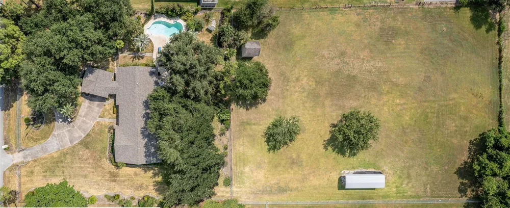 803 Sharon Lane Baytown, TX 77521