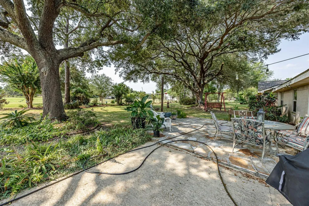 803 Sharon Lane Baytown, TX 77521