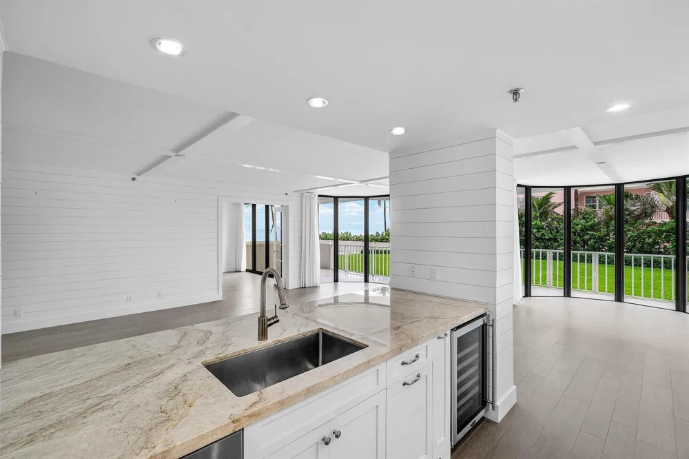 2917 S Ocean Boulevard #104 Highland Beach, FL 33487
