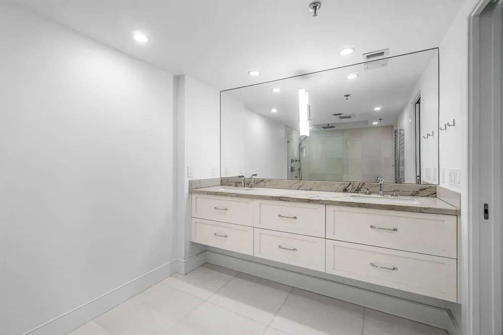 2917 S Ocean Boulevard #104 Highland Beach, FL 33487