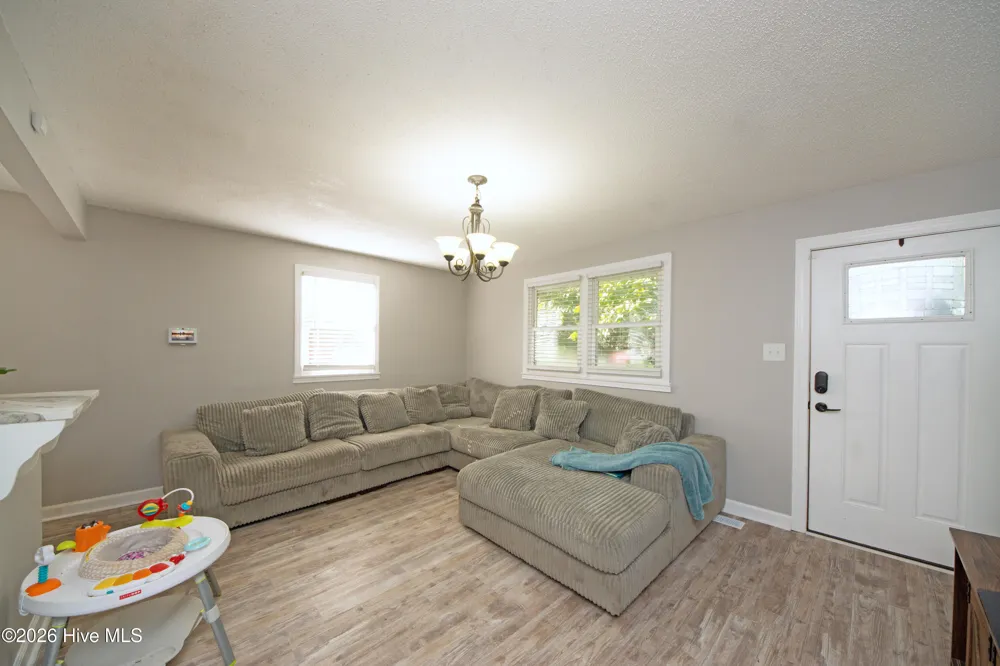 7 Cole Drive Jacksonville, NC 28540