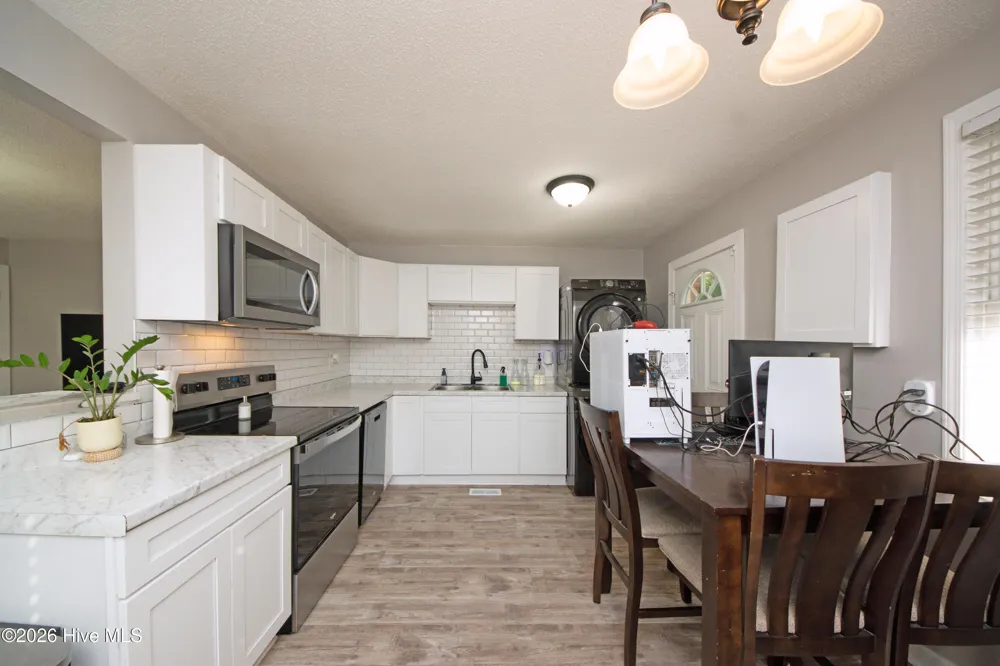 7 Cole Drive Jacksonville, NC 28540