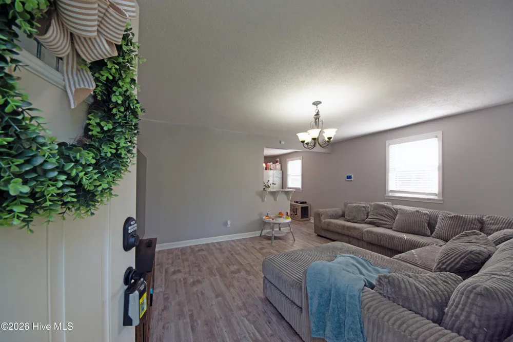 7 Cole Drive Jacksonville, NC 28540