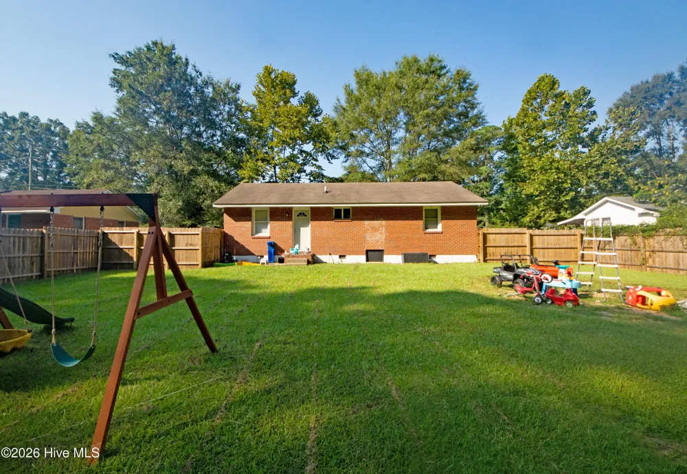 7 Cole Drive Jacksonville, NC 28540