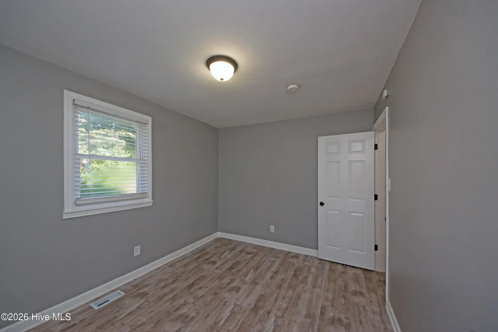 7 Cole Drive Jacksonville, NC 28540