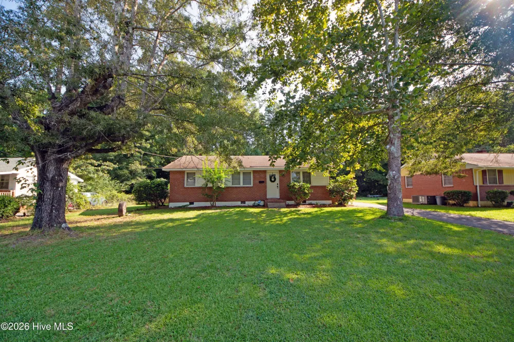 7 Cole Drive Jacksonville, NC 28540