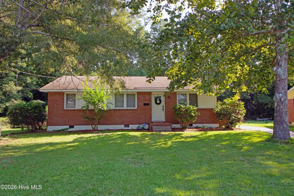 7 Cole Drive Jacksonville, NC 28540