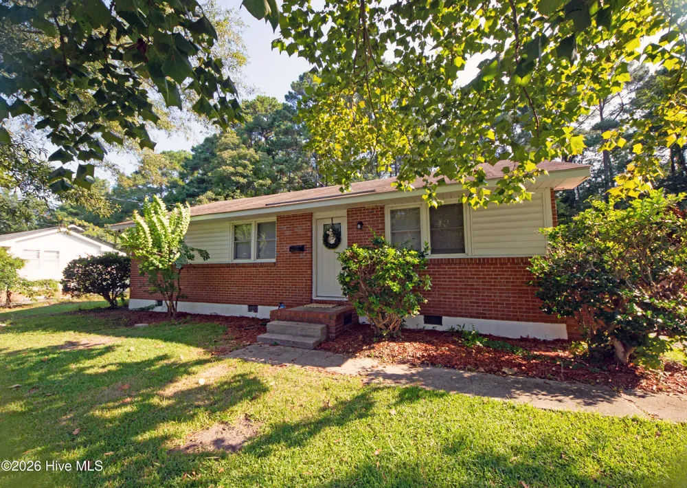 7 Cole Drive Jacksonville, NC 28540