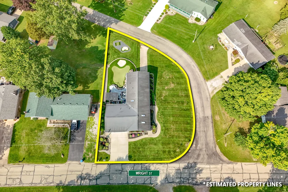 745 Wright Street Jonesville, MI 49250