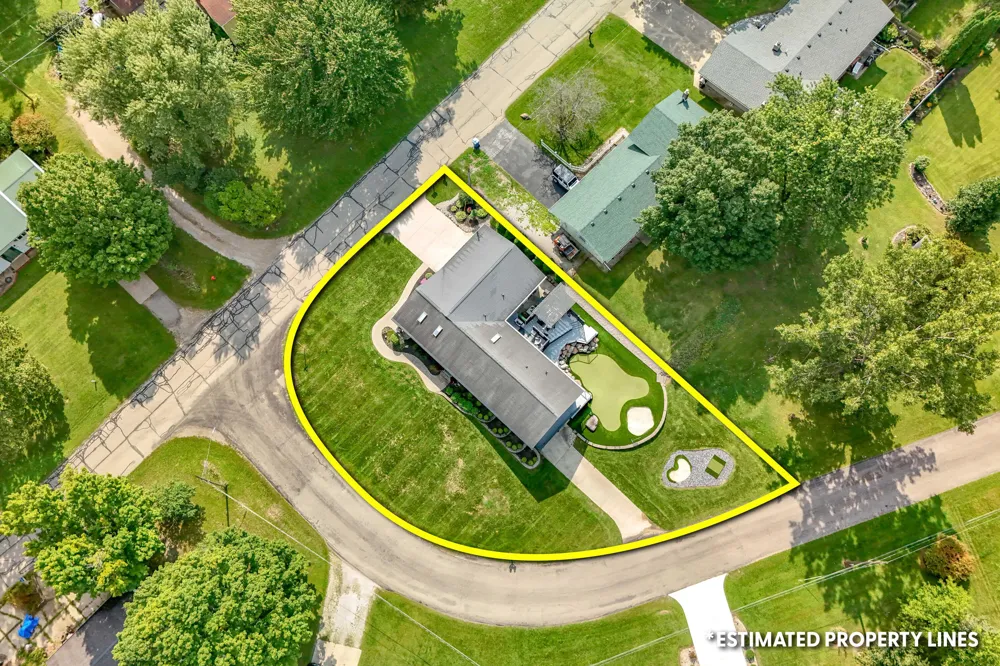 745 Wright Street Jonesville, MI 49250