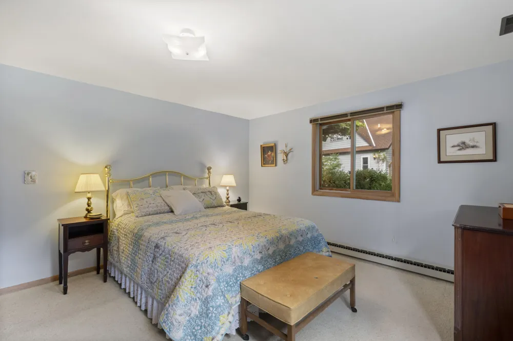 6529 Edgewater Drive Honor, MI 49640