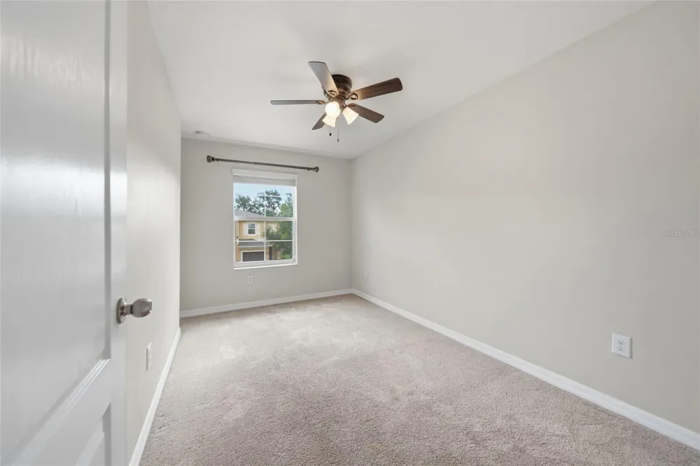 1720 IVORY GOOSE PLACE Ruskin, FL 33570