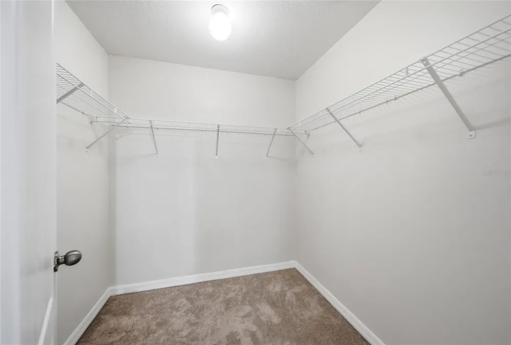1720 IVORY GOOSE PLACE Ruskin, FL 33570